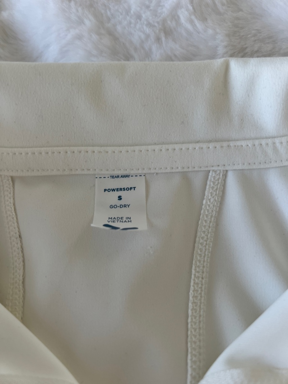 Old Navy White Women’s Powersoft Go-Dry Top